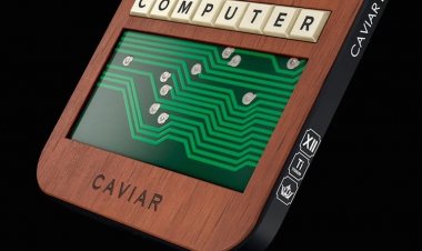 Caviar выпустила iPhone 12 Pro с печатной платой от компьютера Apple-1 1976 года выпуска