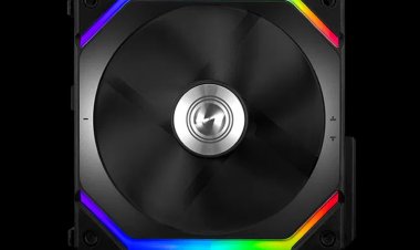 Вентиляторы Lian Li Uni Fan SL140 объединяются в блоки из четырёх штук