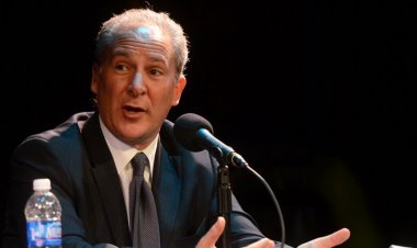 Питep Шифф злopaдcтвуeт из-зa пaдeния XRP