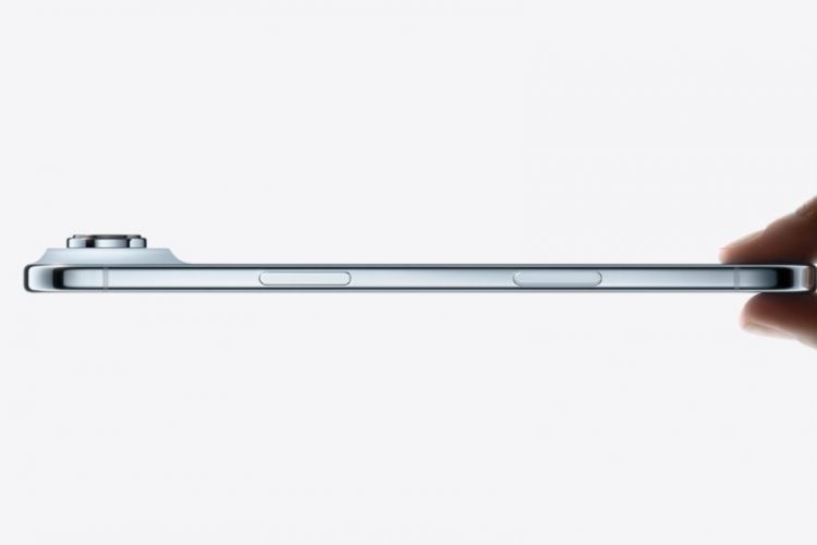 Первый складной iPhone будет выглядеть как пара склеенных iPhone Air