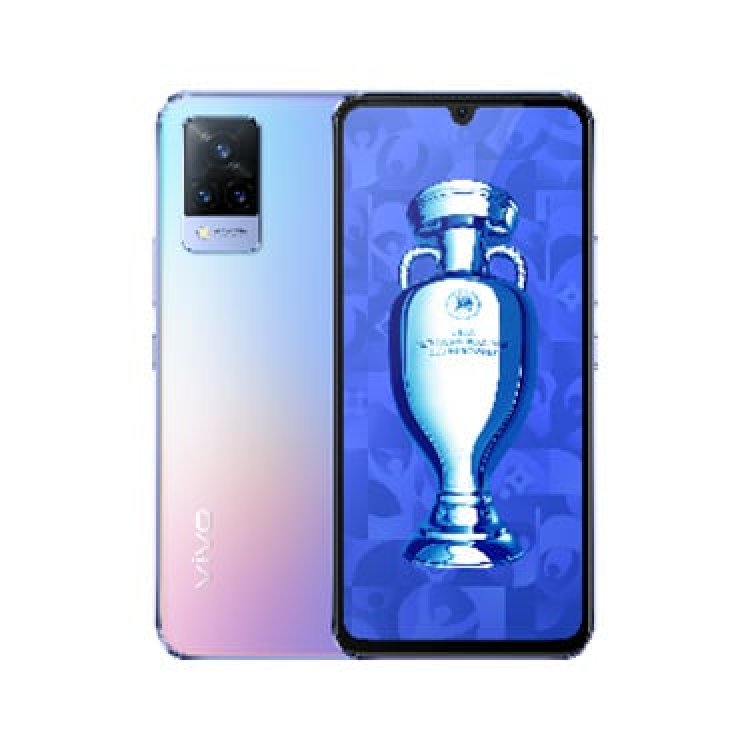 В России поступили в продажу смартфоны серии vivo V21 с 44-Мп селфи-камерой